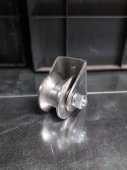 Ролик метал. d 65мм под трубу d.3/4"(d 25мм) на платформе Р3612